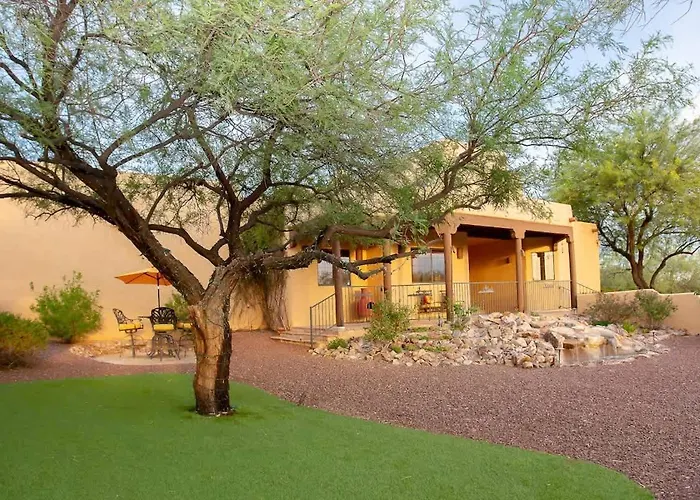 Spectacular Views, Heated Pool, And Outdoor Bbq Holiday home