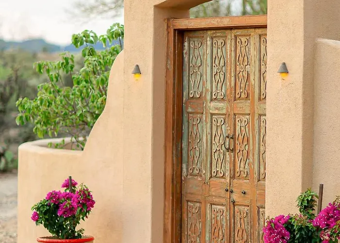 Holiday home Spectacular Views, Heated Pool, And Outdoor Bbq Tucson